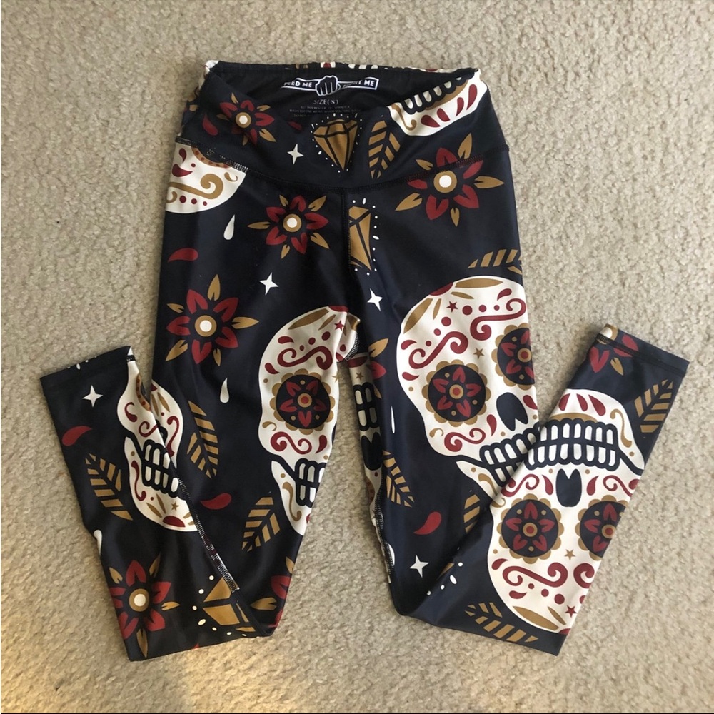 Feed Me Fight Me Sugar skull leggings